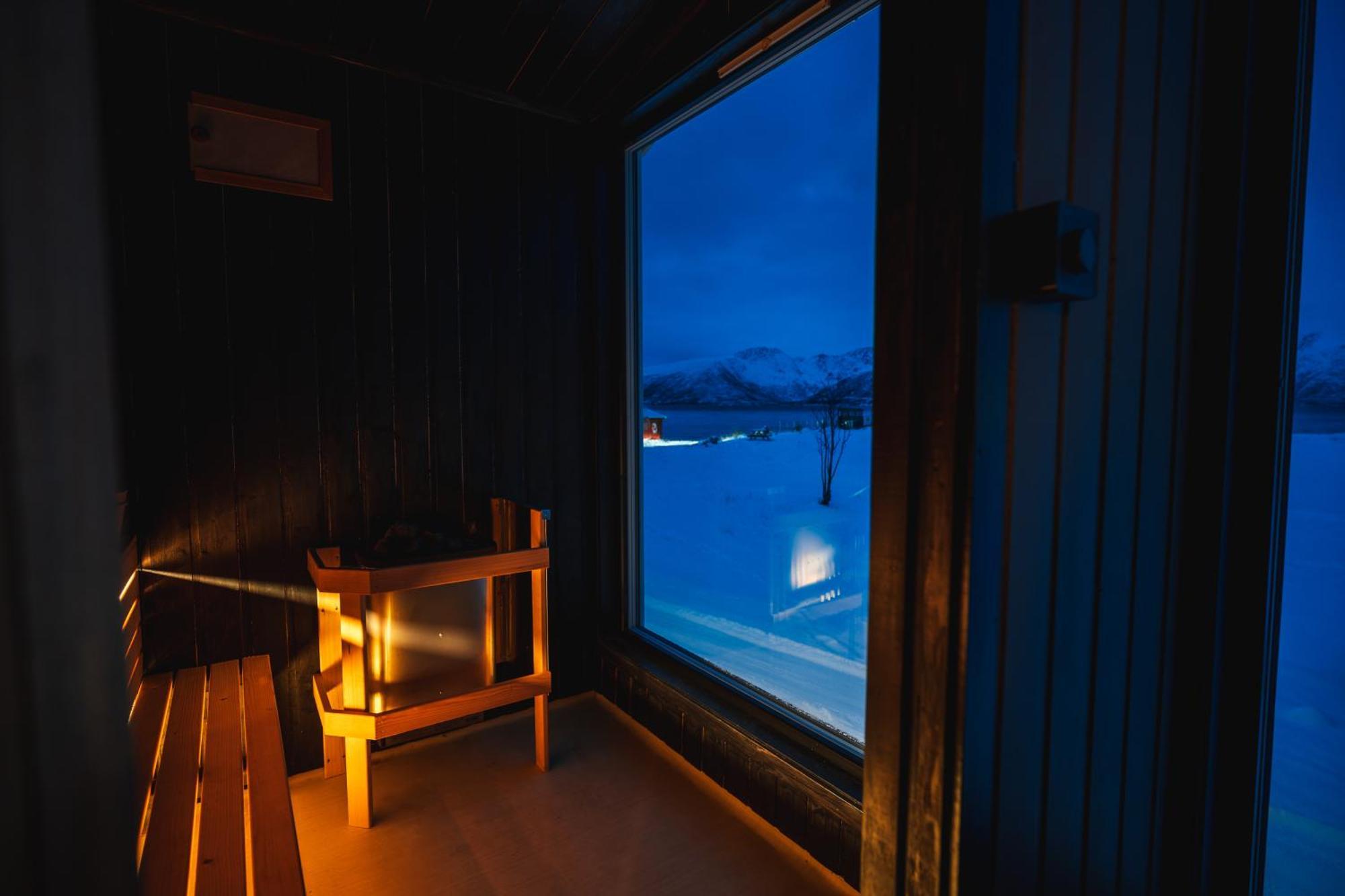 Aera - Glass Cabins 特罗姆瑟 外观 照片