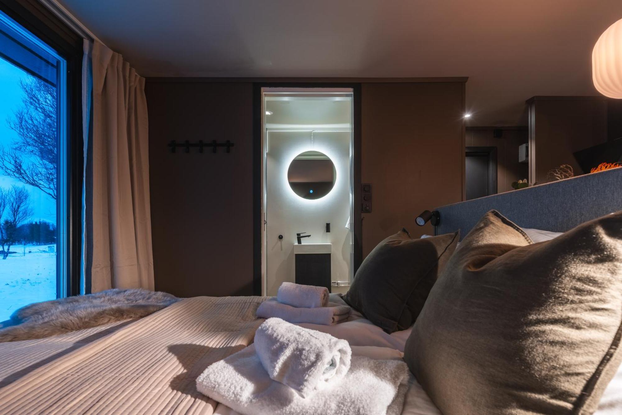 Aera - Glass Cabins 特罗姆瑟 外观 照片